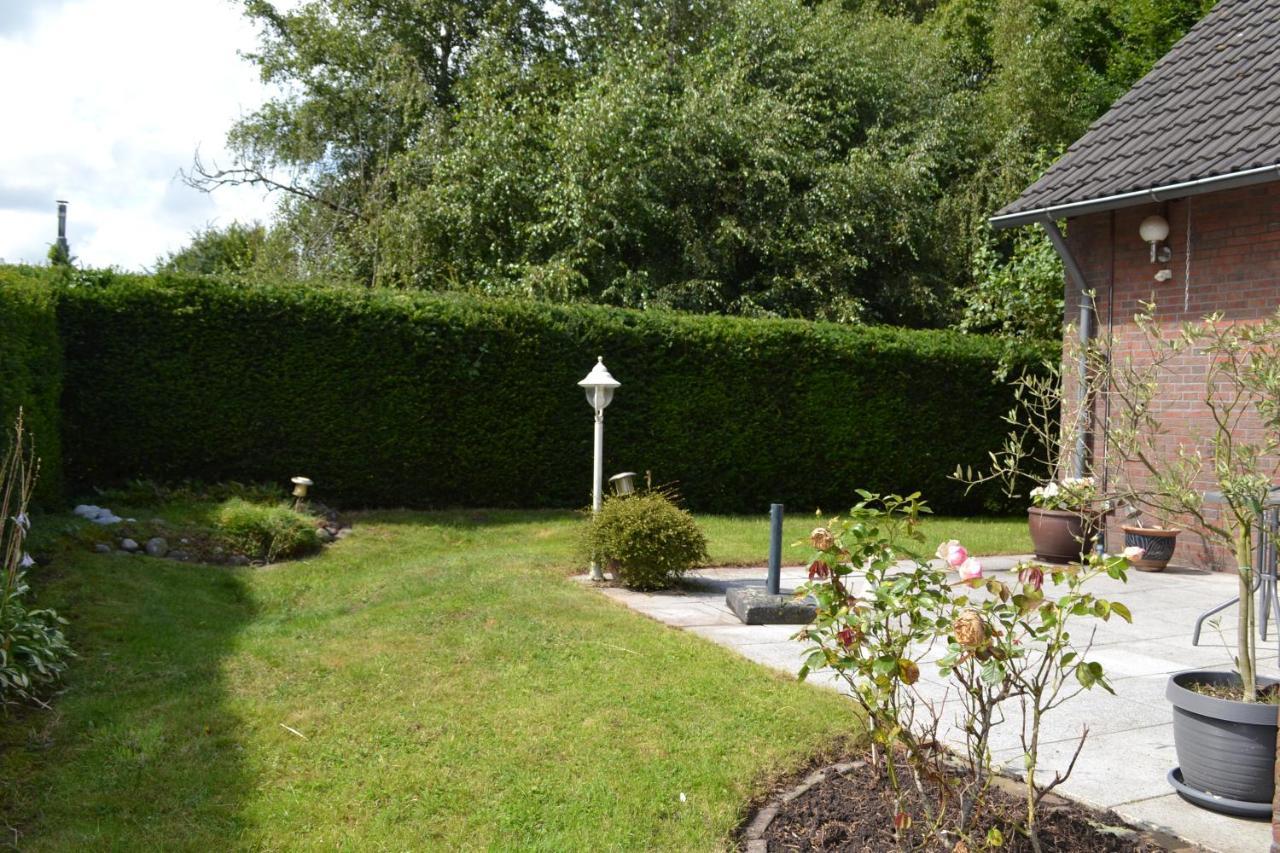 Ferienhaus Am Wasser Hinte Exterior photo