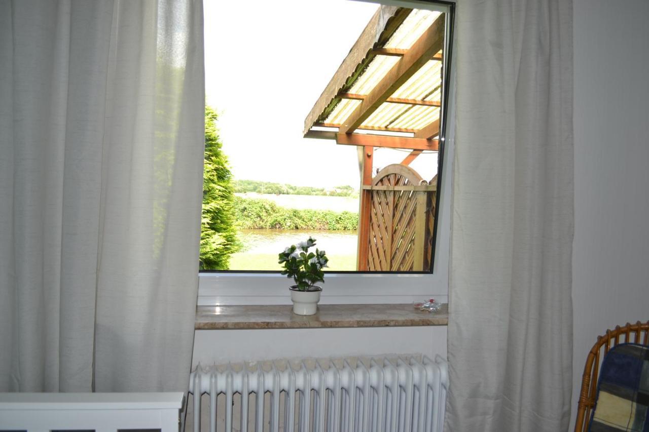 Ferienhaus Am Wasser Hinte Exterior photo